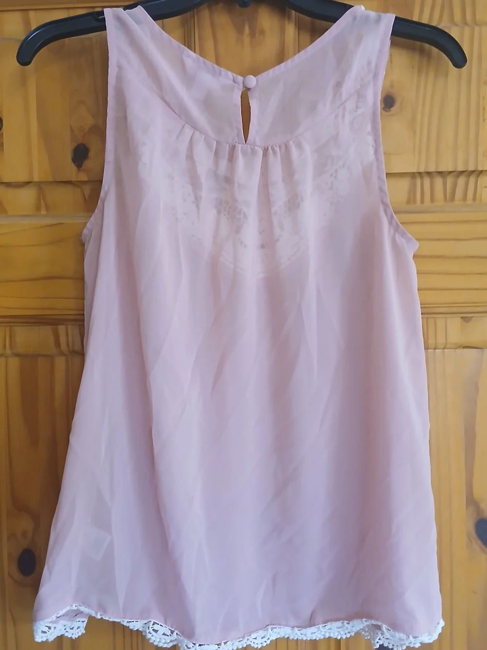 Candie's Blush Pink Sleeveless Lace Yoke Tank